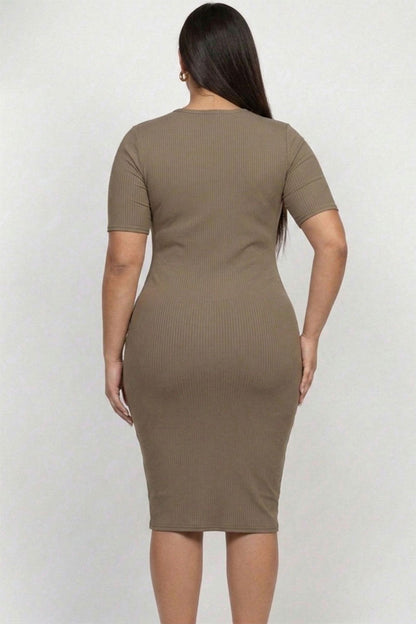 Plus Size Short Sleeved Ribbed Bodycon Midi Dress