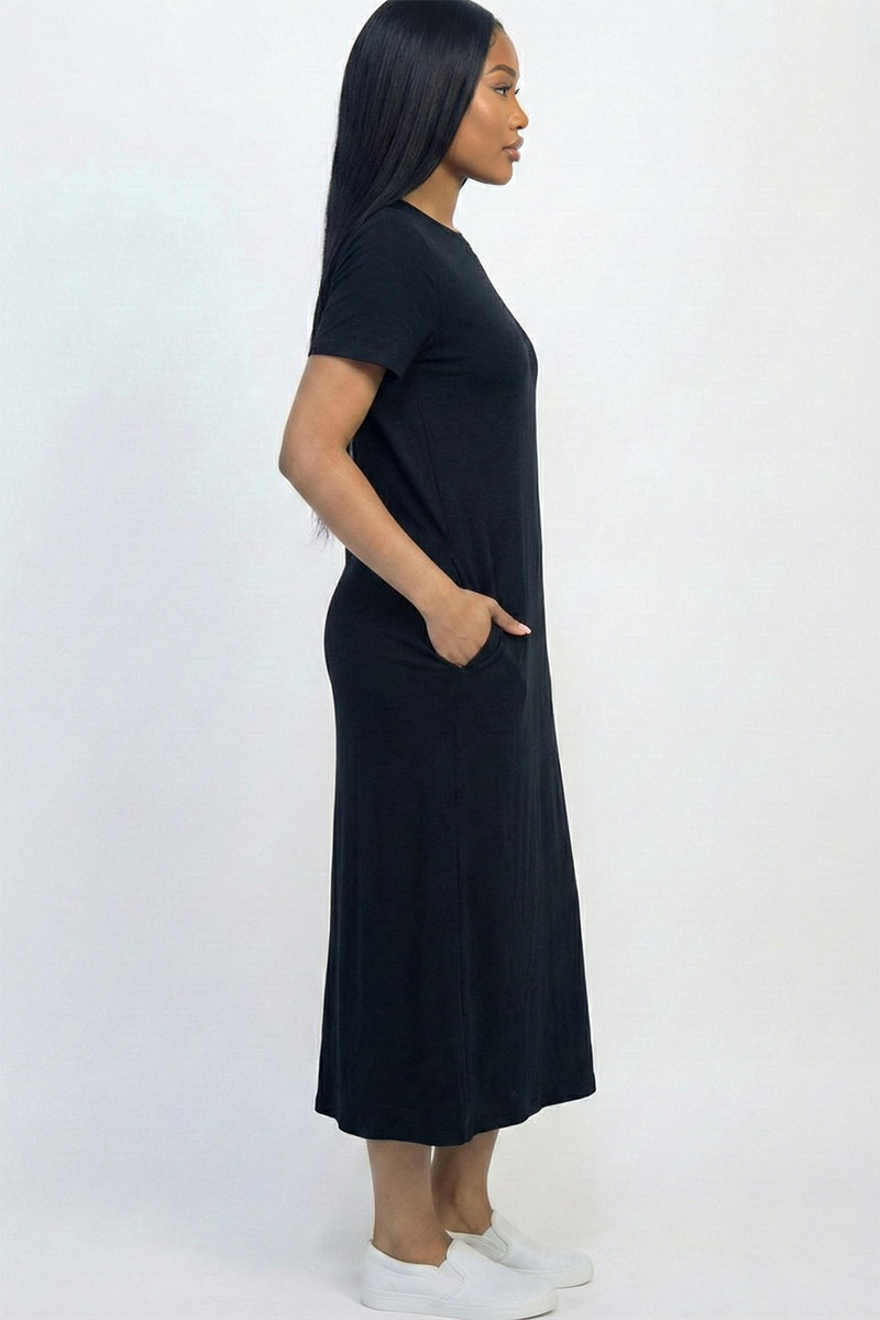 Vestido camiseta con bolsillo lateral