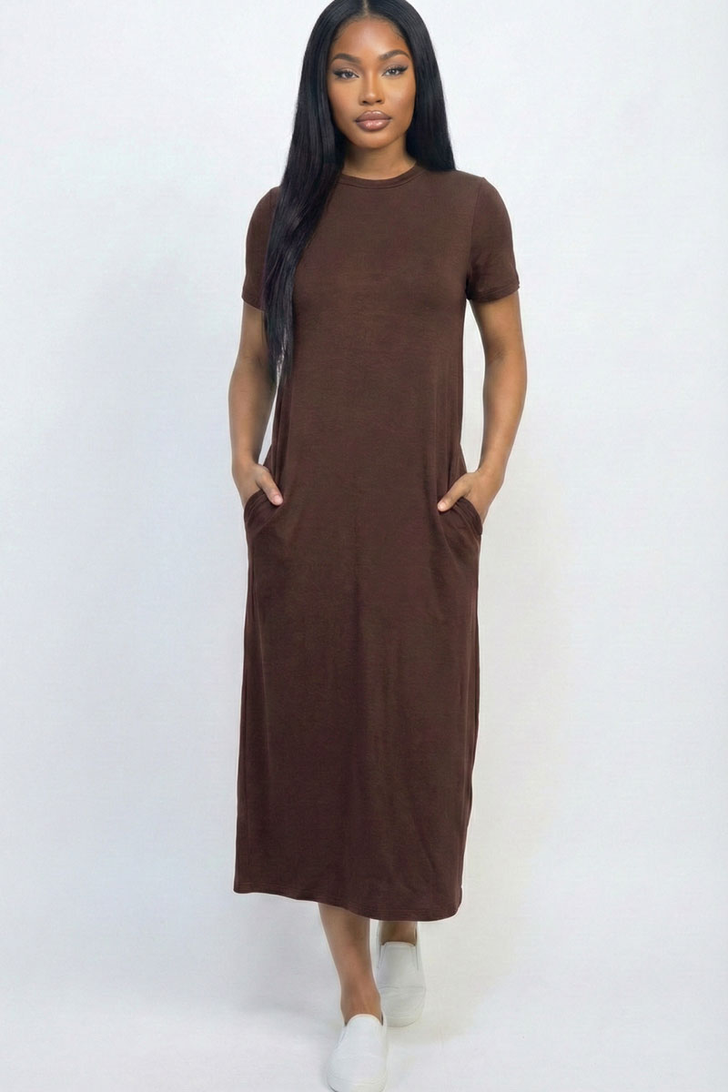 Vestido camiseta con bolsillo lateral