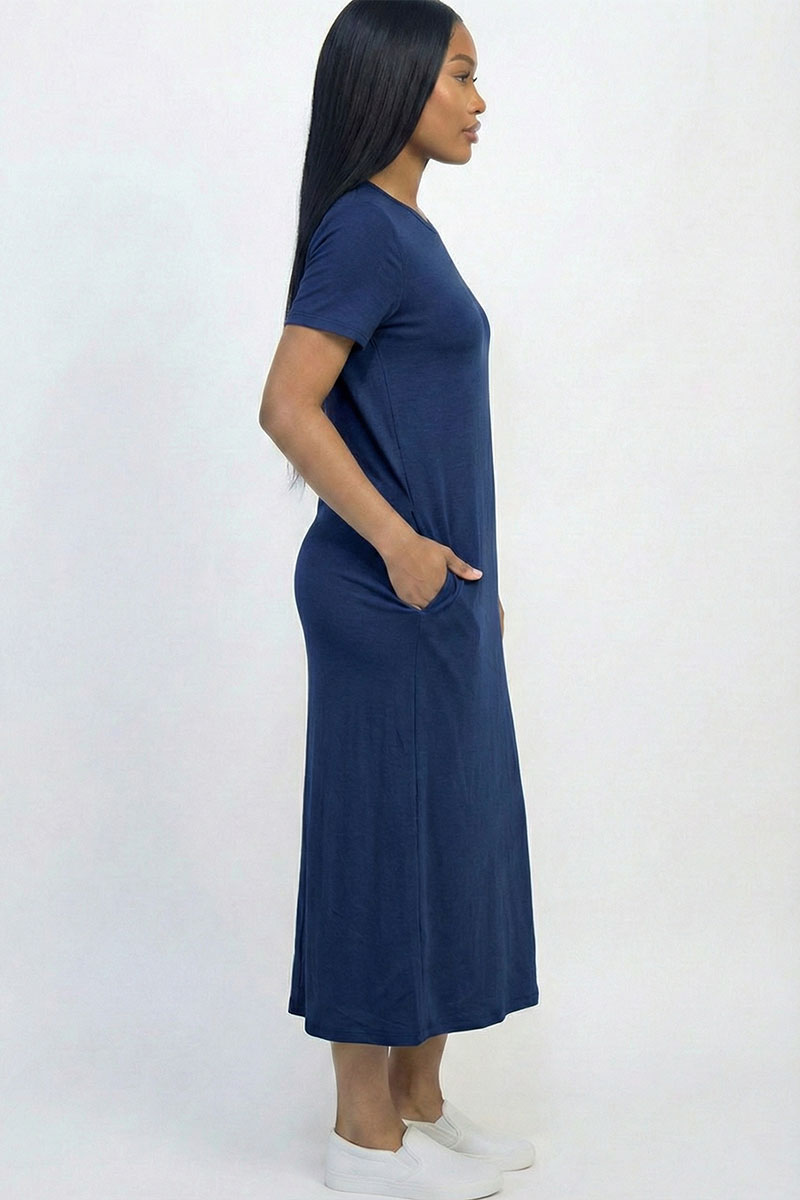 Vestido camiseta con bolsillo lateral