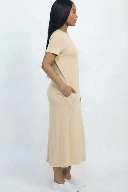 Vestido camiseta con bolsillo lateral