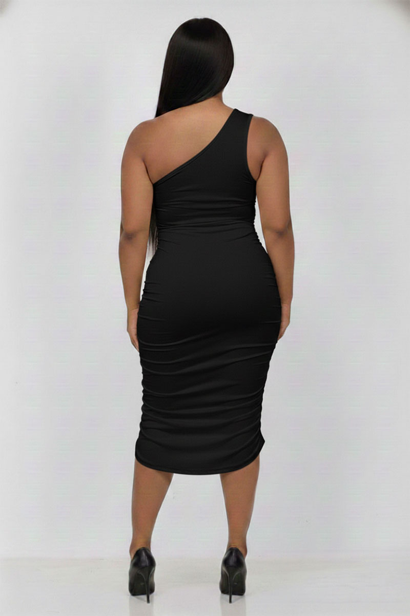 Plus Size Sexy Solid Color Ruched One Shoulder Midi Bodycon Dress