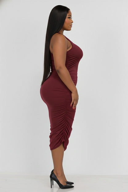 Plus Size Sexy Solid Color Ruched One Shoulder Midi Bodycon Dress