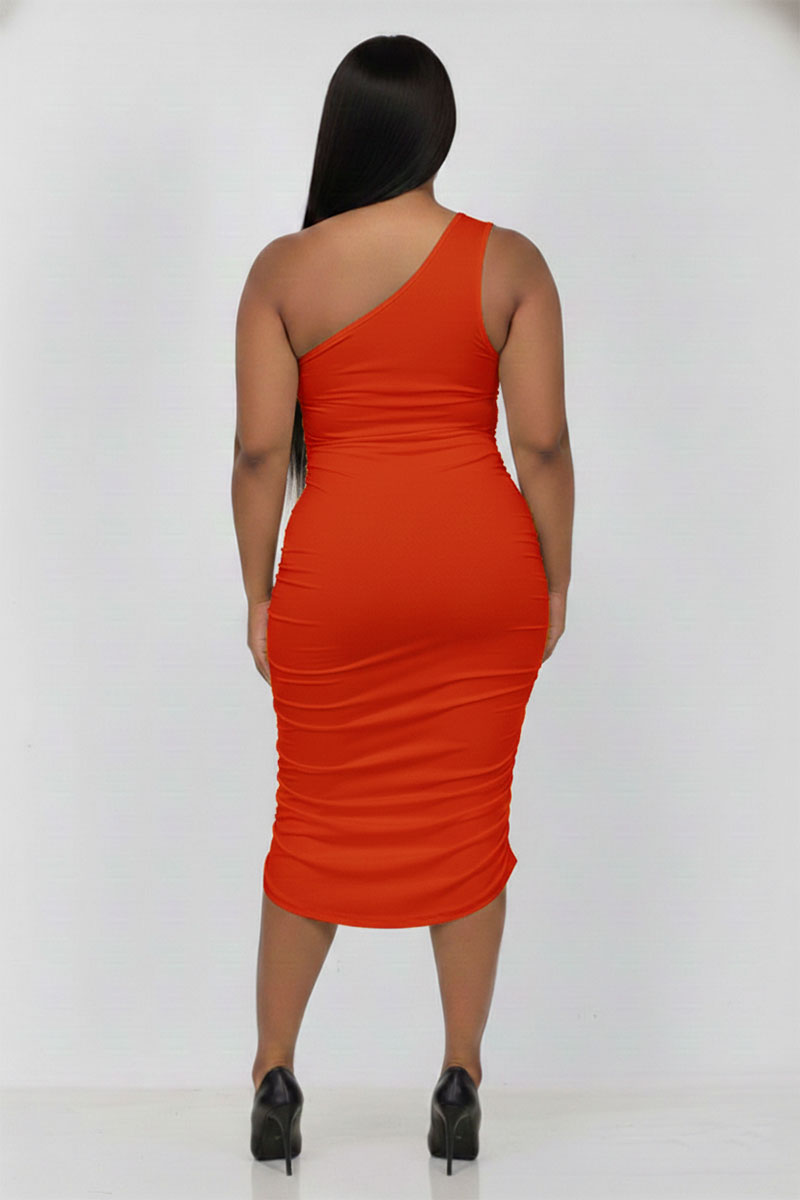 Plus Size Sexy Solid Color Ruched One Shoulder Midi Bodycon Dress
