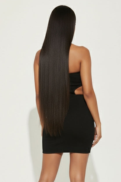 Minivestido ajustado con corte palabra de honor