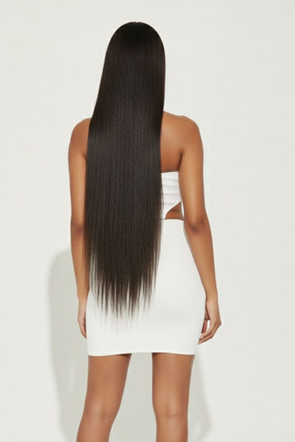 Minivestido ajustado con corte palabra de honor