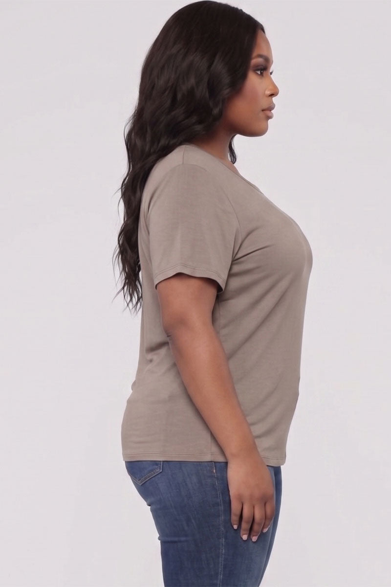 Plus Size Basic Short Sleeve T-shirt