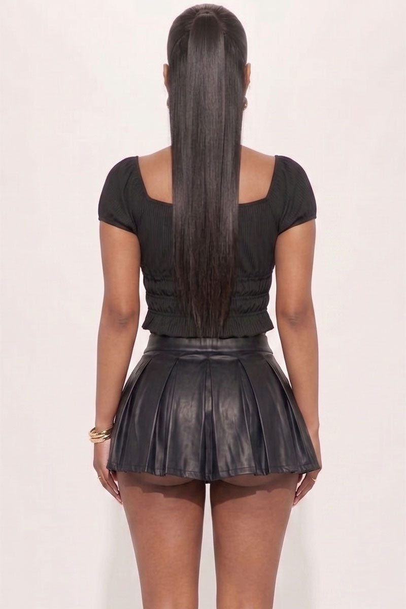 Top liso de punto acanalado con mangas abullonadas fruncidas informales