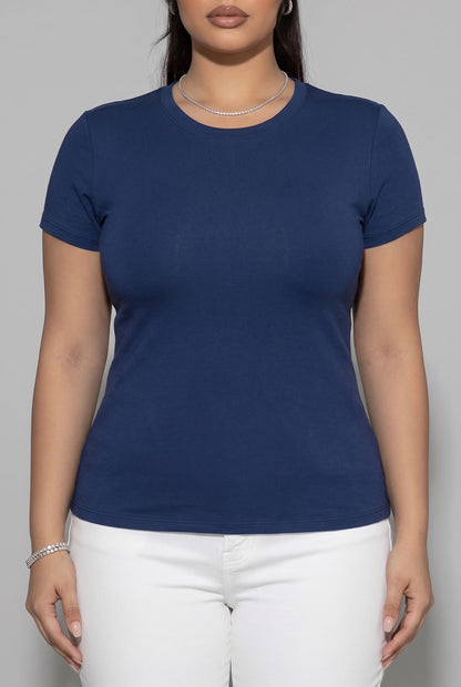 Fine-Gauge Knit Short Sleeve Crew Neck Fitted Tee