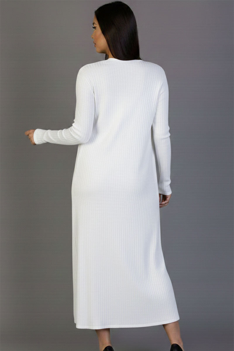 Cárdigan acanalado y vestido midi ajustado de tirantes