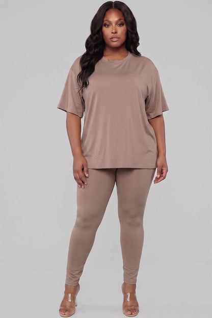 Plus Size Oversized T-shirt & Leggings Set